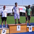 Foto von Max 3. Platz und Rene 2. Platz im Mehrkampf auf dem Siegerpodest (vergrößerte Bildansicht wird geöffnet)